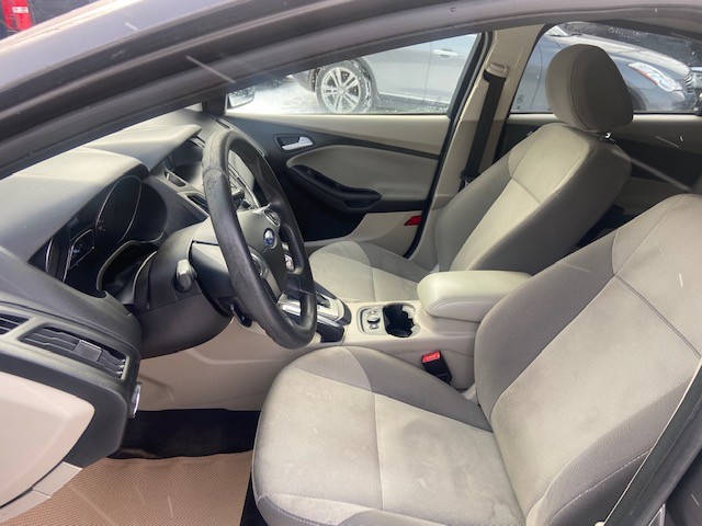 /drivenbyyouautosales/2013-Ford-Focus-21203951643441266.jpg