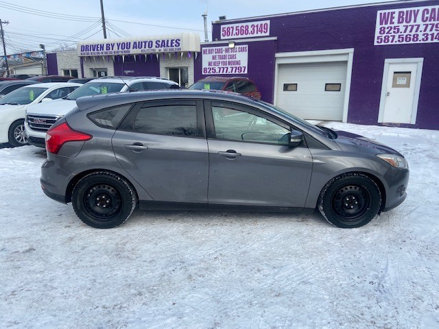 /drivenbyyouautosales/2013-Ford-Focus-27069283105176334.jpg
