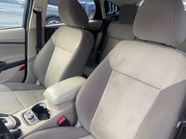 /drivenbyyouautosales/2013-Ford-Focus-683061246645924.jpg