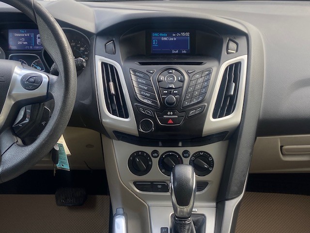 /drivenbyyouautosales/2013-Ford-Focus-924595191132265.jpg