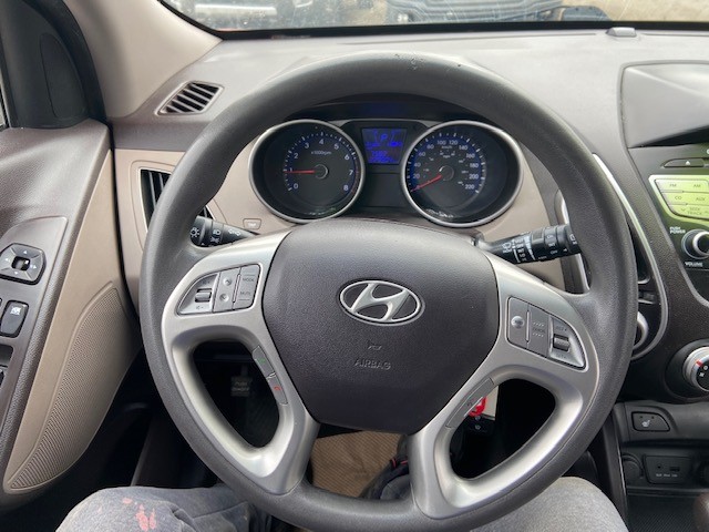 /drivenbyyouautosales/2013-Hyundai-Tucson-33096475144342885.jpg