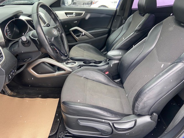 /drivenbyyouautosales/2013-Hyundai-Veloster-14172256340804434.jpg