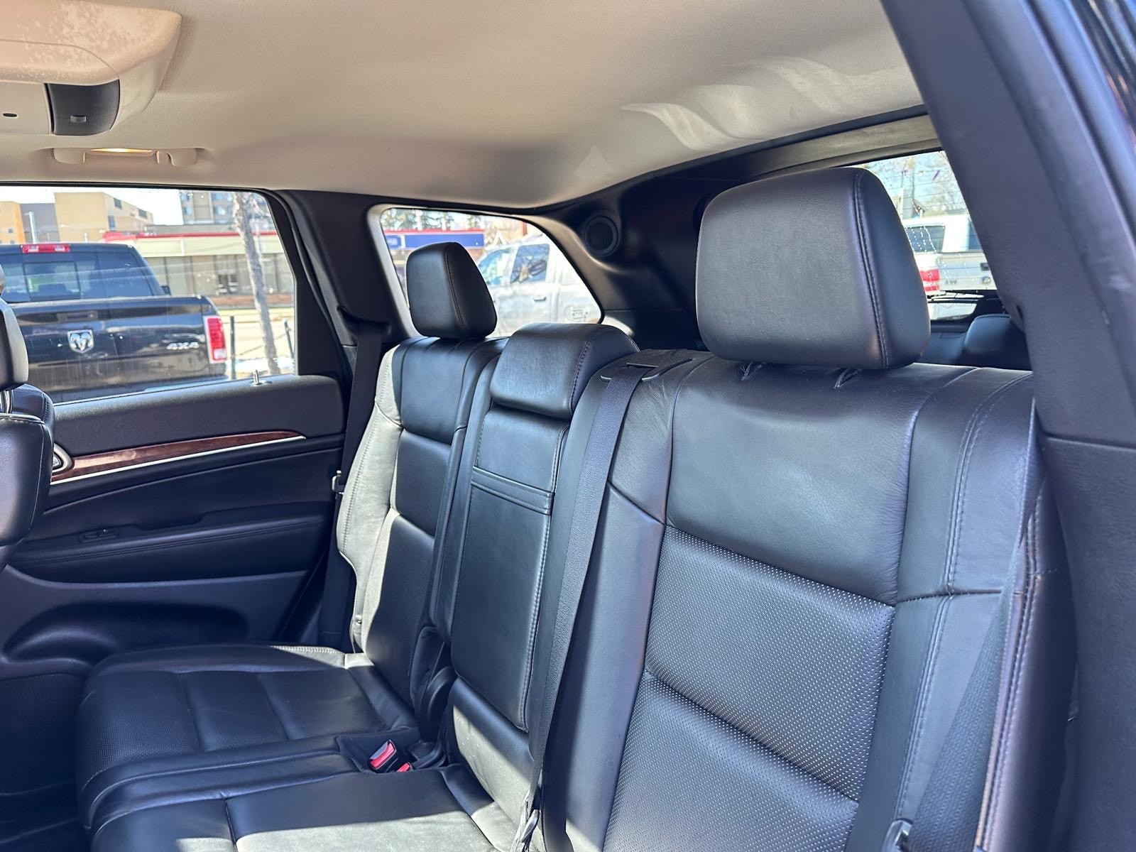 /drivenbyyouautosales/2013-Jeep-GrandCherokee-9655468947819594.jpg