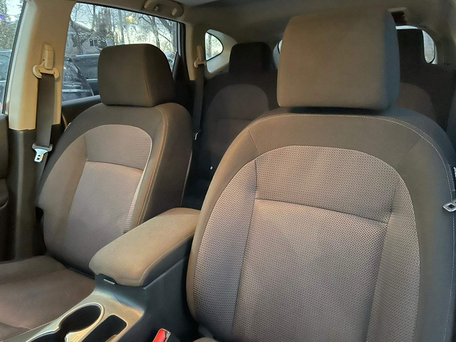 /drivenbyyouautosales/2013-Nissan-Rogue-44918556067913906.jpg