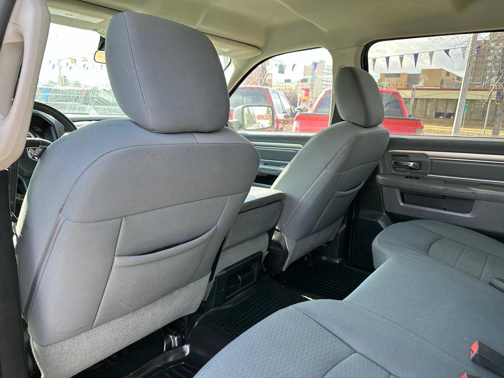 /drivenbyyouautosales/2013-Ram-1500-40043115084733705.jpg