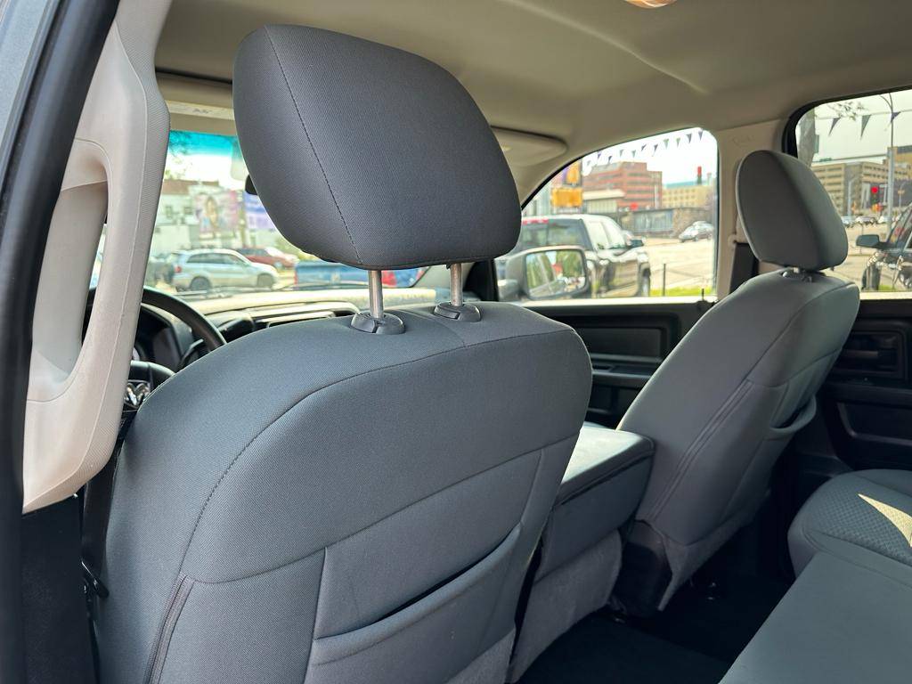 /drivenbyyouautosales/2013-Ram-1500-7757811527198937.jpg
