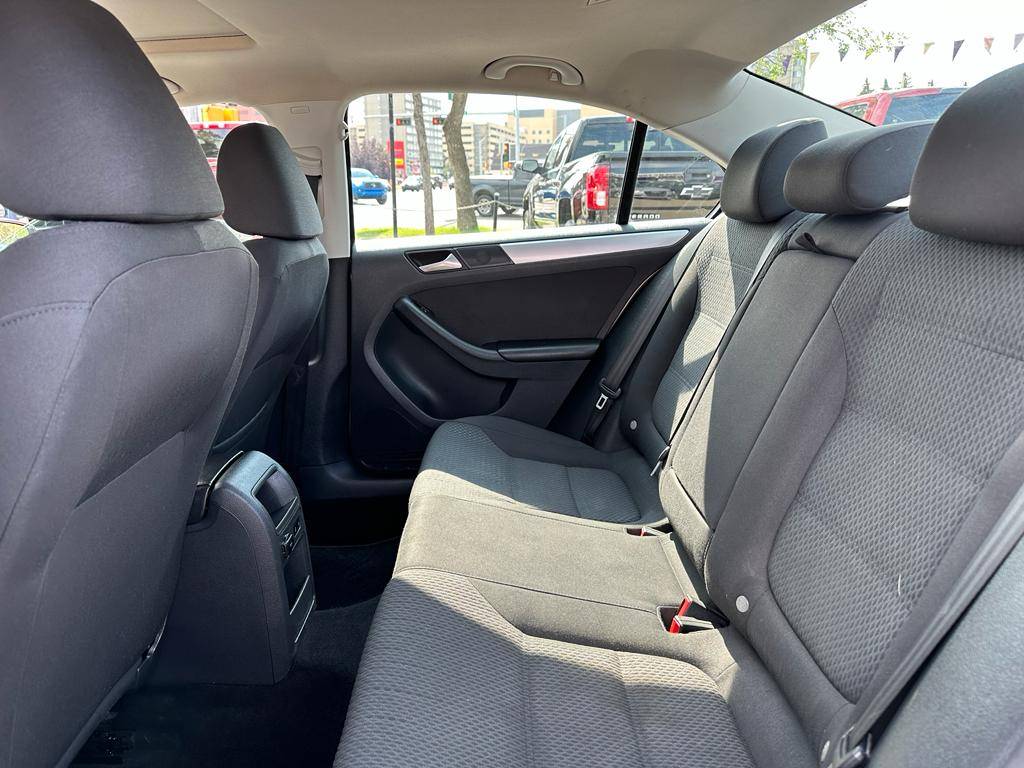 /drivenbyyouautosales/2013-Volkswagen-JettaSedan-250580170394199.jpg