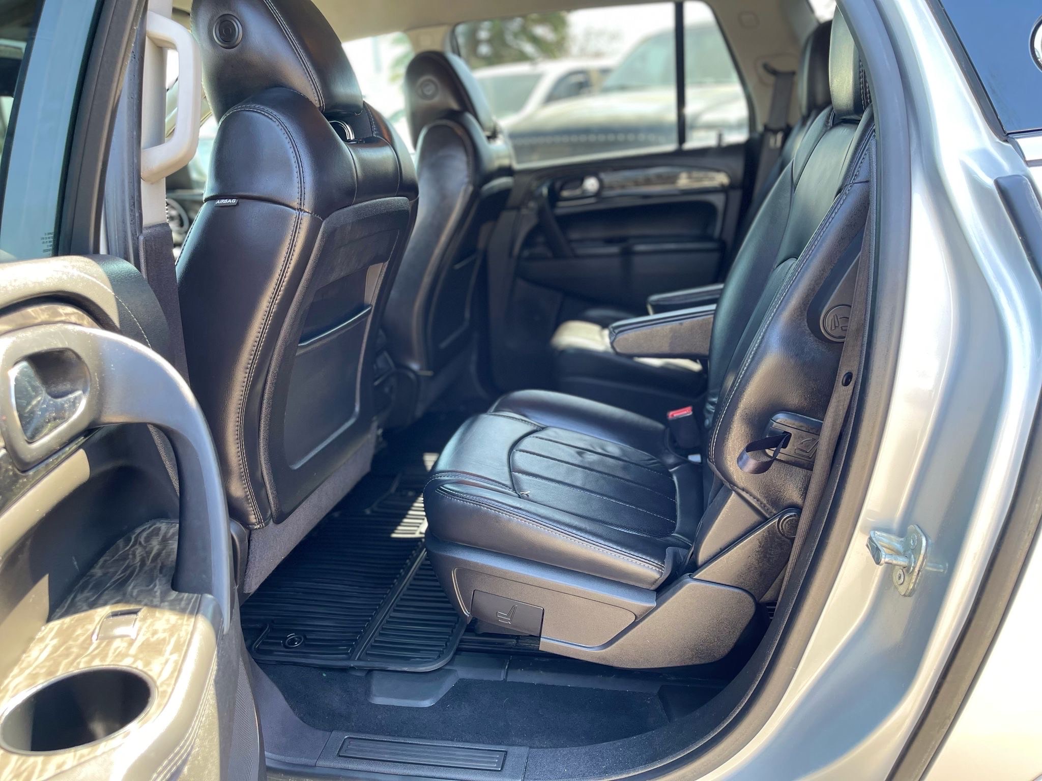 /drivenbyyouautosales/2014-Buick-Enclave-9905247860072113.jpg