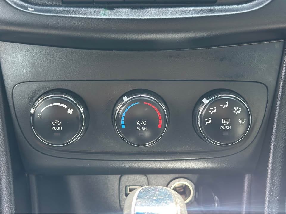/drivenbyyouautosales/2014-Dodge-Avenger-8443736735039602.jpg
