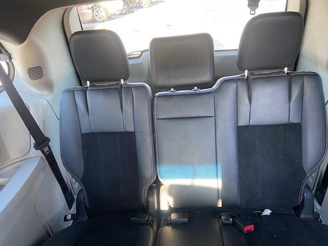 /drivenbyyouautosales/2014-Dodge-GrandCaravan-26360337263600897.jpg