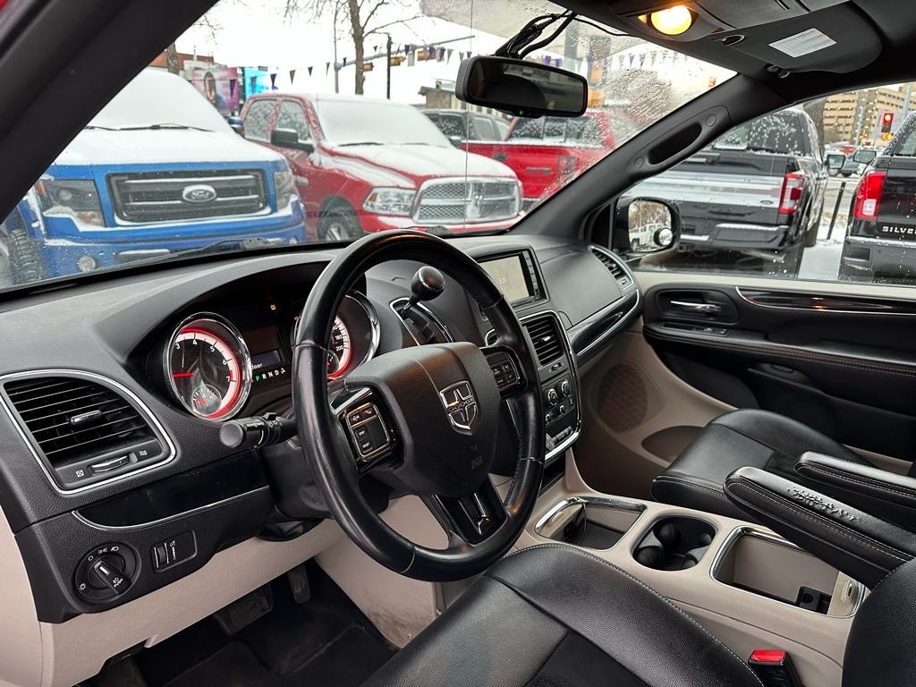 /drivenbyyouautosales/2014-Dodge-GrandCaravan-3442452871057886.jpg