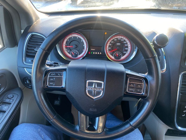 /drivenbyyouautosales/2014-Dodge-GrandCaravan-7983894274084988.jpg