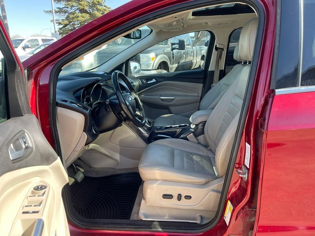 /drivenbyyouautosales/2014-Ford-Escape-4154759099571119.jpg
