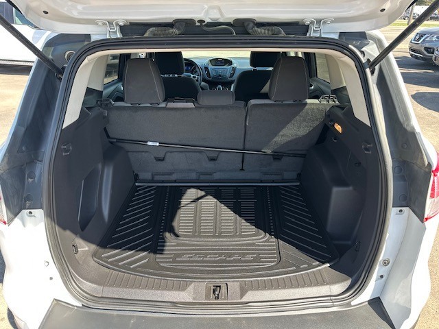 /drivenbyyouautosales/2014-Ford-Escape-5255738642560694.jpg