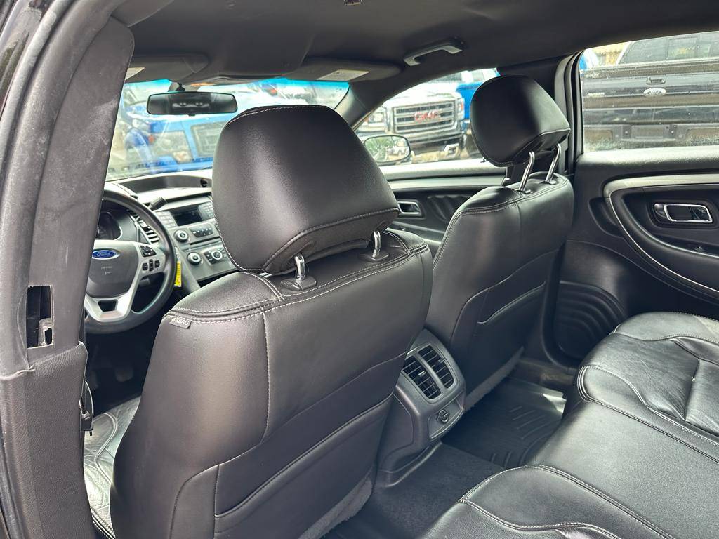 /drivenbyyouautosales/2014-Ford-SedanPolice-6296378445513011.jpg