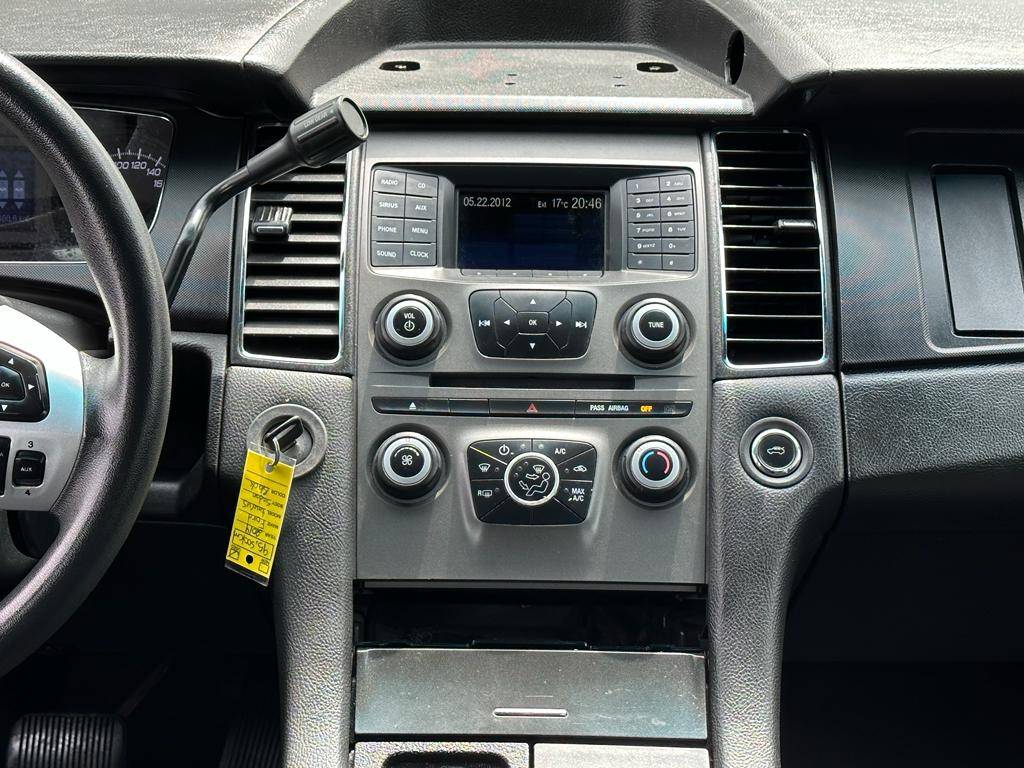 /drivenbyyouautosales/2014-Ford-SedanPolice-9177592199336311.jpg