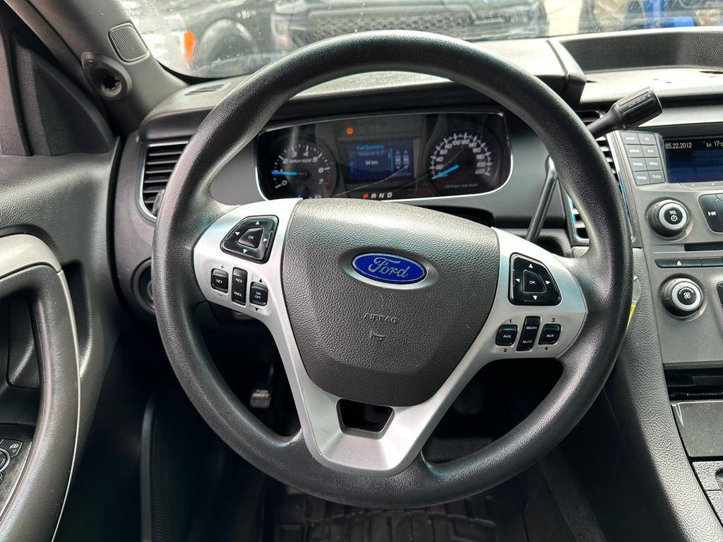 /drivenbyyouautosales/2014-Ford-SedanPolice-9934971967384354.jpg