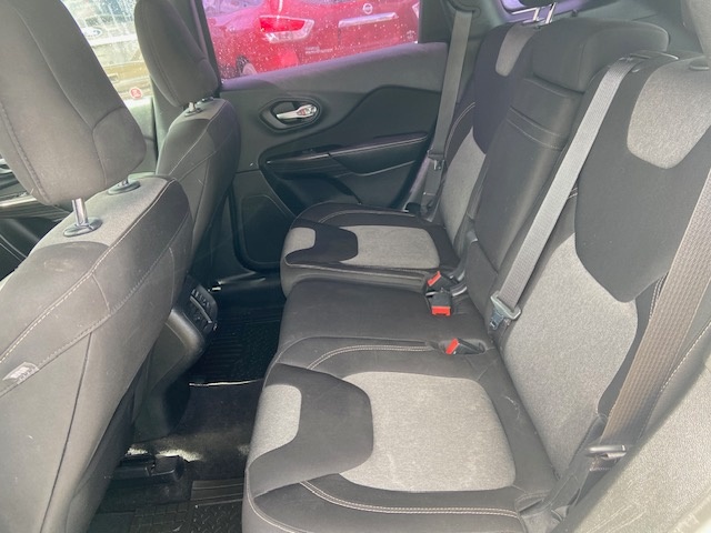 /drivenbyyouautosales/2014-Jeep-Cherokee-4428488691987982.jpg