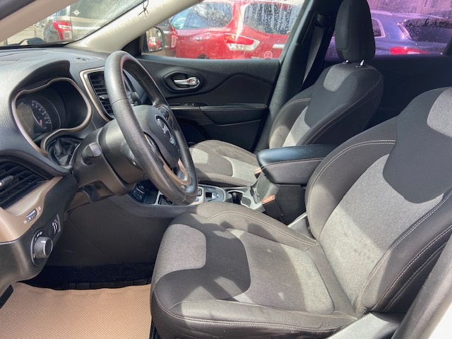 /drivenbyyouautosales/2014-Jeep-Cherokee-7655119759042825.jpg