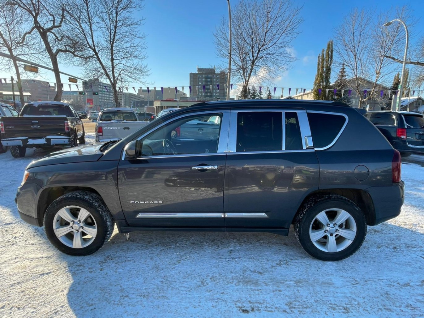 /drivenbyyouautosales/2014-Jeep-Compass-5506384136663991.jpg