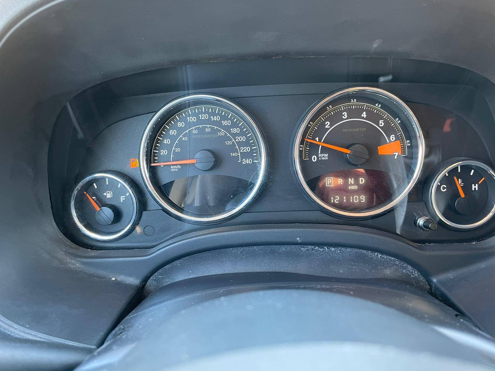 /drivenbyyouautosales/2014-Jeep-Compass-7936150304642464.jpg