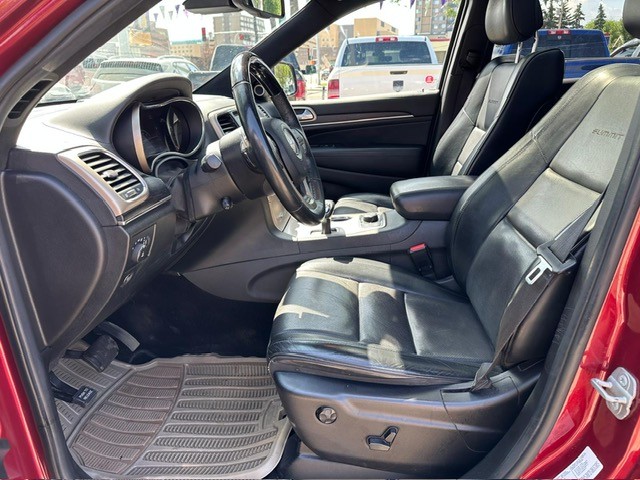 /drivenbyyouautosales/2014-Jeep-GrandCherokee-6517880541773826.jpg