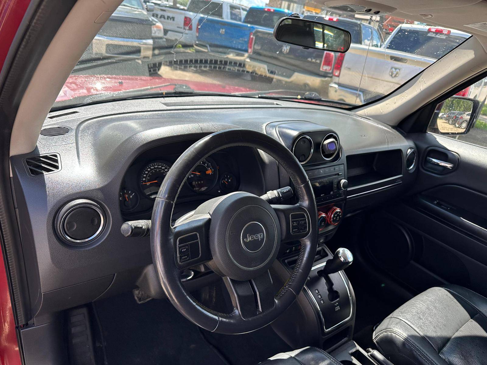 /drivenbyyouautosales/2014-Jeep-Patriot-08861436876723983.jpg