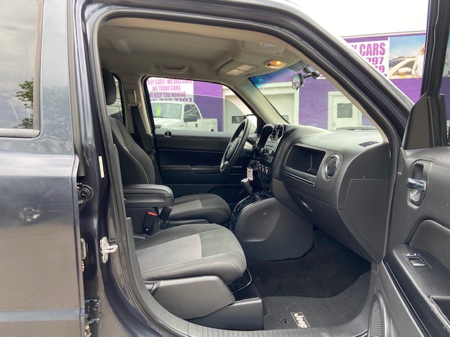 /drivenbyyouautosales/2014-Jeep-Patriot-10206237261955287.jpg
