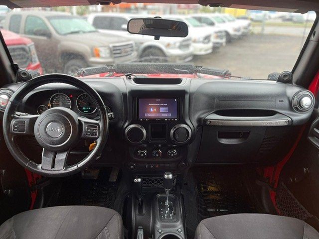 /drivenbyyouautosales/2014-Jeep-WranglerUnlimited-05262148571458147.jpg