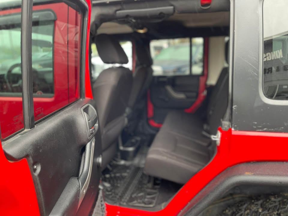 /drivenbyyouautosales/2014-Jeep-WranglerUnlimited-6058174080829462.jpg