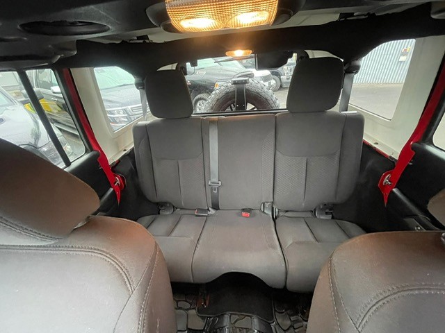 /drivenbyyouautosales/2014-Jeep-WranglerUnlimited-6752981353624321.jpg