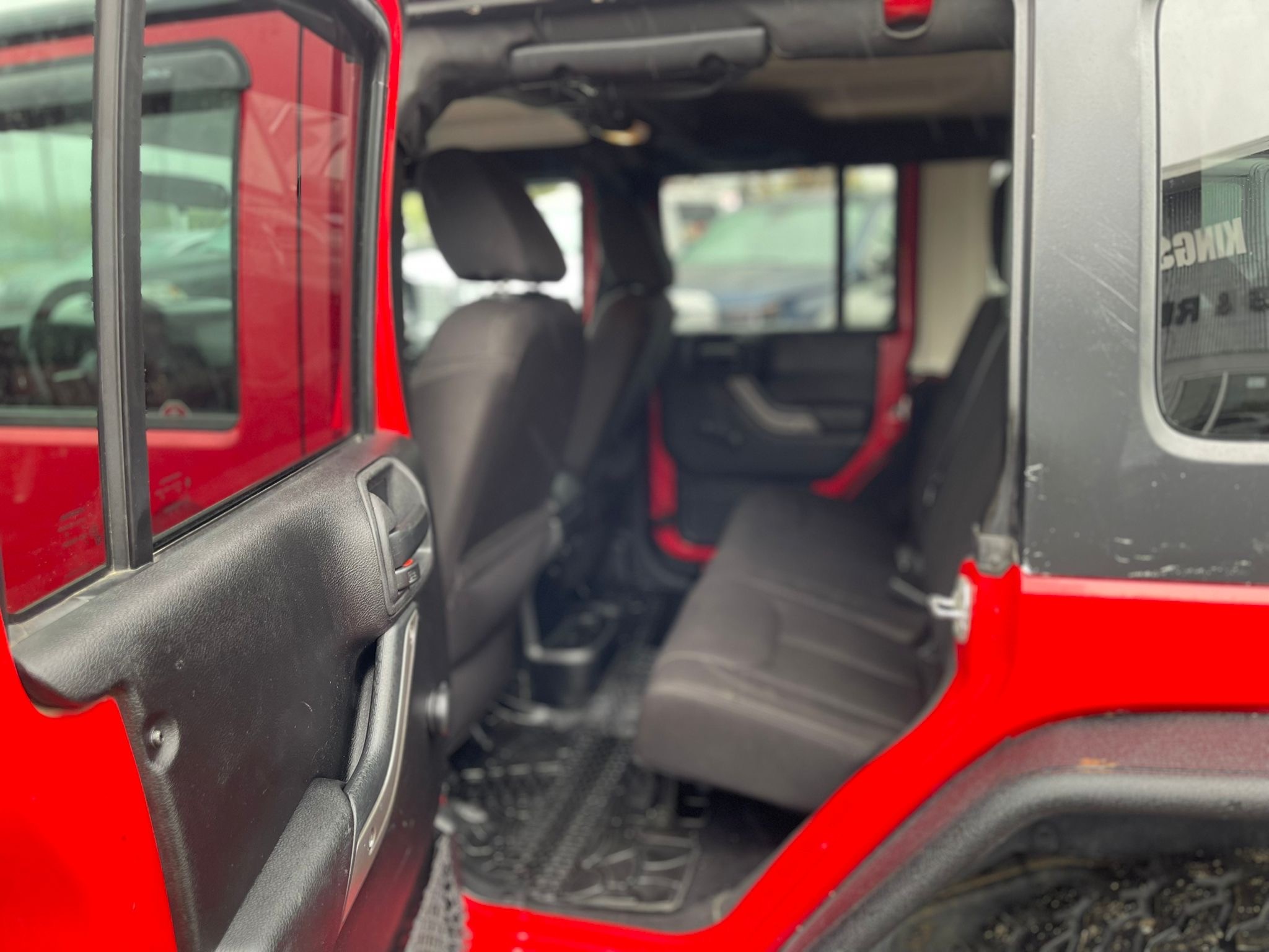 /drivenbyyouautosales/2014-Jeep-WranglerUnlimited-9671002800450574.jpg