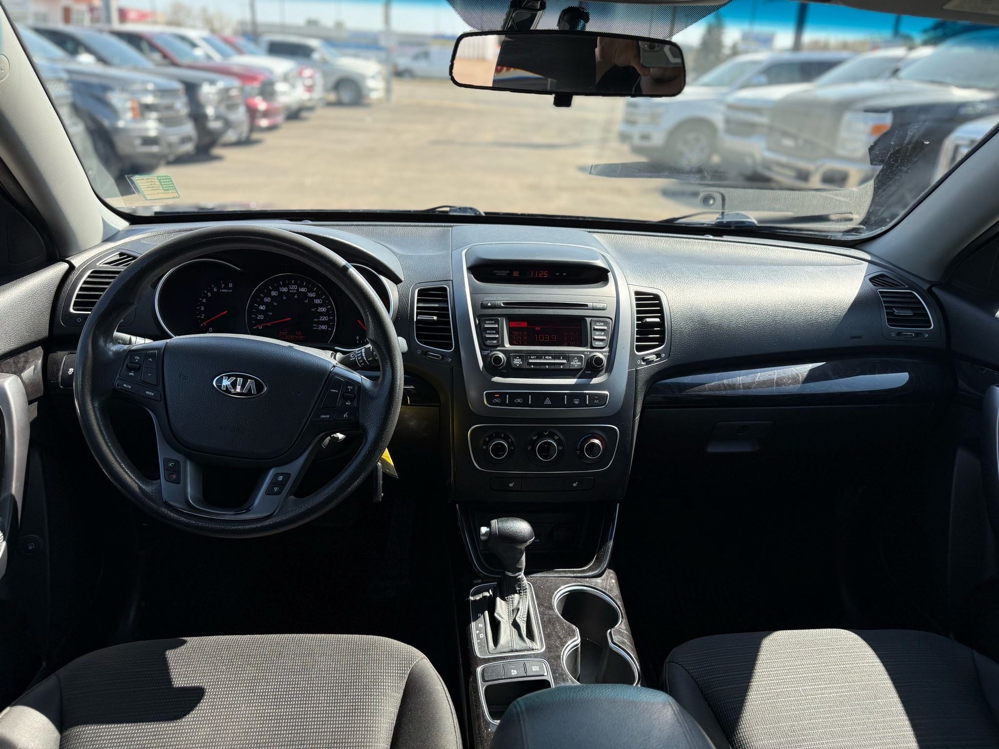 /drivenbyyouautosales/2014-Kia-Sorento-21145334694364748.jpg