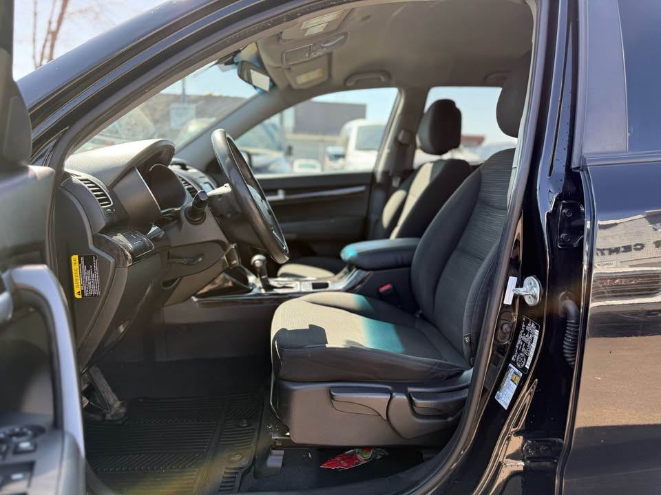 /drivenbyyouautosales/2014-Kia-Sorento-3607529295504168.jpg