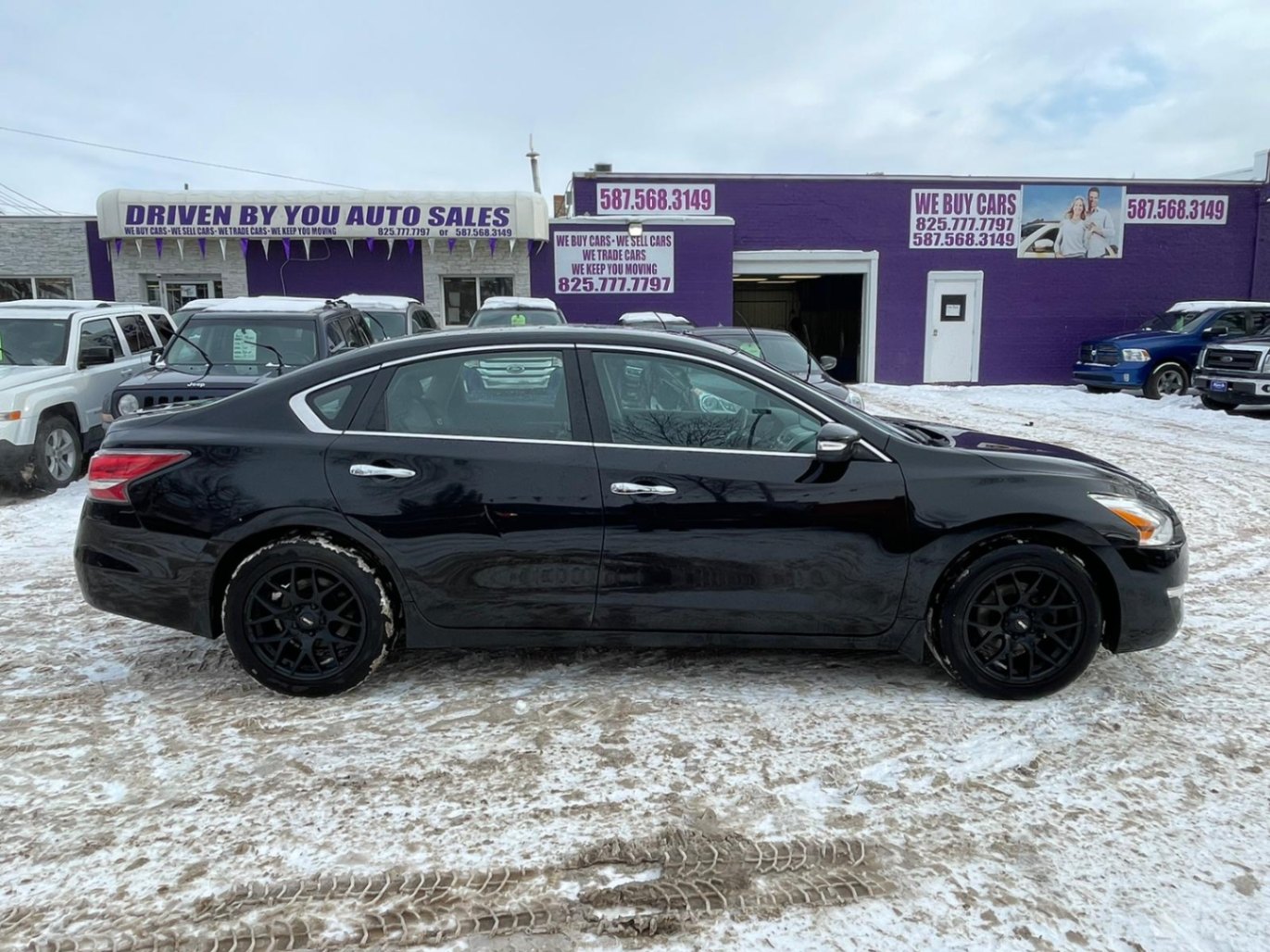 /drivenbyyouautosales/2014-Nissan-Altima-513807689168976.jpg