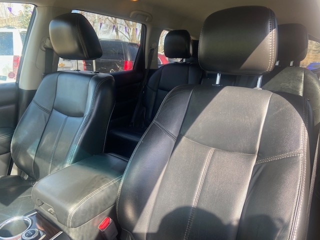 /drivenbyyouautosales/2014-Nissan-Pathfinder-094142098427616.jpg