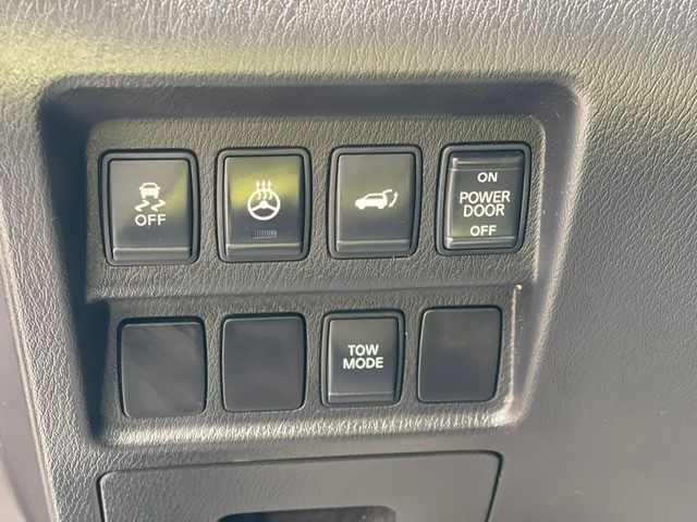 /drivenbyyouautosales/2014-Nissan-Pathfinder-2802757245454752.jpg