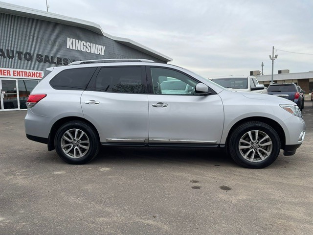 /drivenbyyouautosales/2014-Nissan-Pathfinder-988254155212795.jpg
