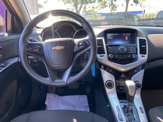 /drivenbyyouautosales/2015-Chevrolet-Cruze-004959605811600154.jpg