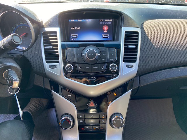/drivenbyyouautosales/2015-Chevrolet-Cruze-04346186189237011.jpg