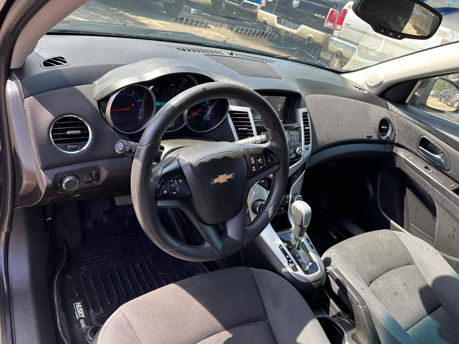 /drivenbyyouautosales/2015-Chevrolet-Cruze-40514908174404085.jpg