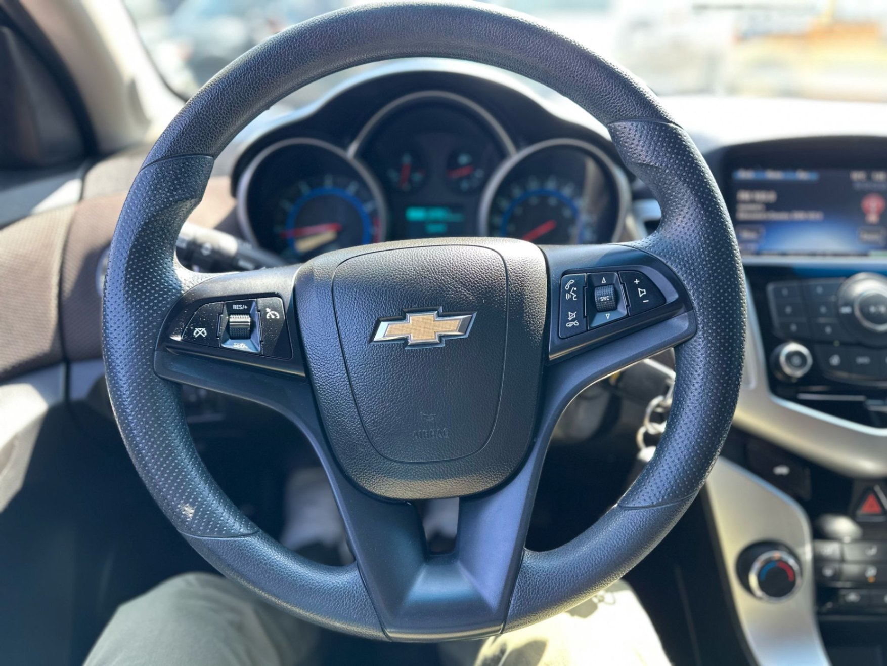 /drivenbyyouautosales/2015-Chevrolet-Cruze-6336049213688508.jpg