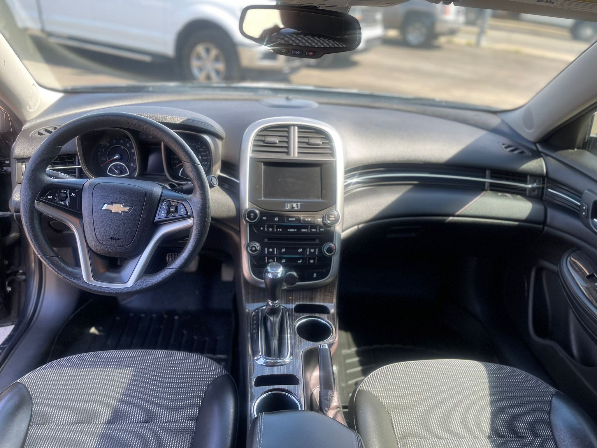 /drivenbyyouautosales/2015-Chevrolet-Malibu-3905329521779255.jpg