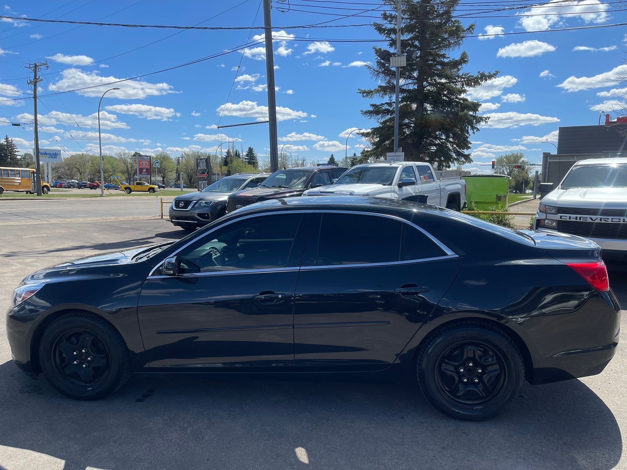/drivenbyyouautosales/2015-Chevrolet-Malibu-40027642167282385.jpg