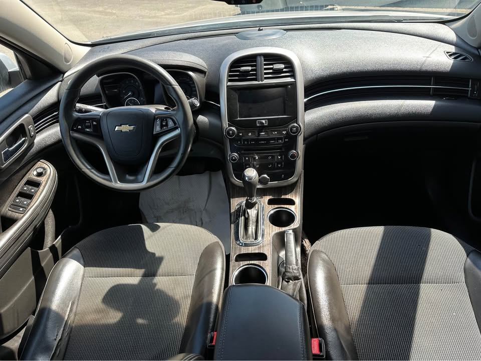 /drivenbyyouautosales/2015-Chevrolet-Malibu-5525921908373506.jpg