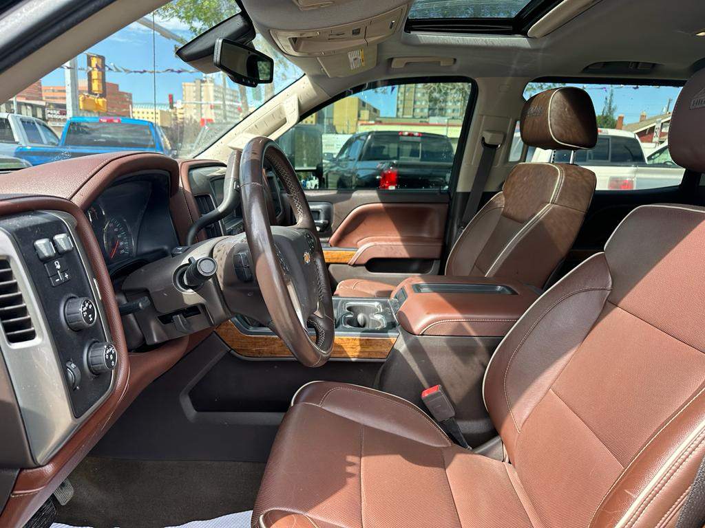 /drivenbyyouautosales/2015-Chevrolet-Silverado1500-9128331459334833.jpg