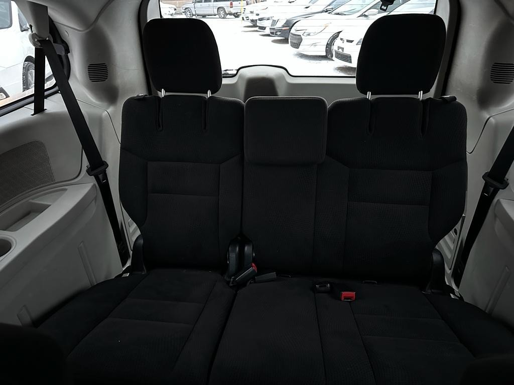 /drivenbyyouautosales/2015-Dodge-GrandCaravan-011158019049368306.jpg