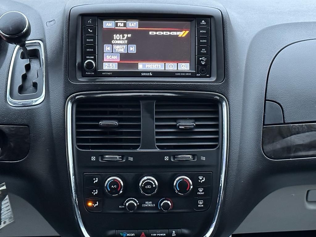 /drivenbyyouautosales/2015-Dodge-GrandCaravan-12032668788166956.jpg
