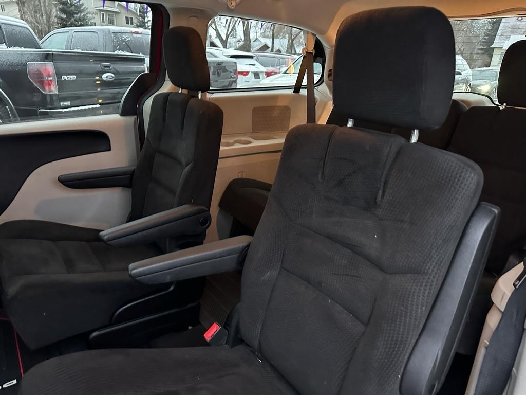 /drivenbyyouautosales/2015-Dodge-GrandCaravan-2915890635865812.jpg