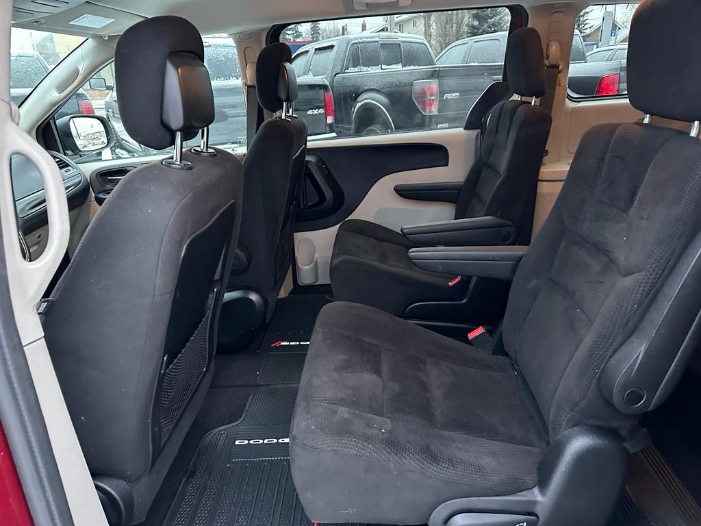 /drivenbyyouautosales/2015-Dodge-GrandCaravan-4093037416186869.jpg
